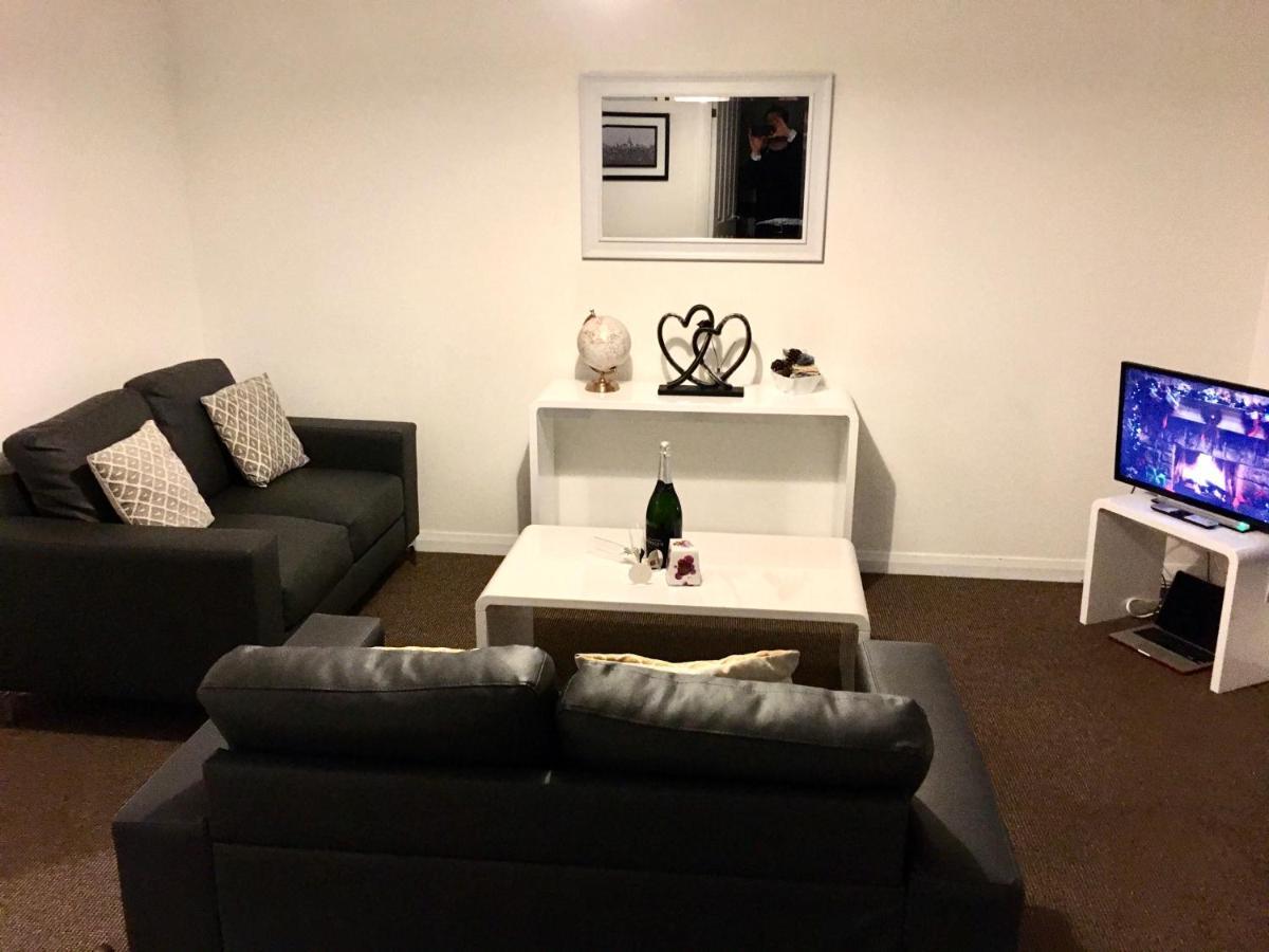 Central Spacious 2 Bedroom By Union Square Free Parking Aberdeen Buitenkant foto